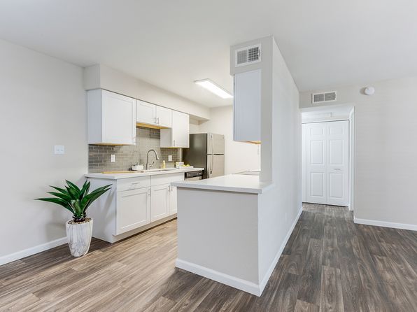 4315 E Thunderbird Rd #24-211