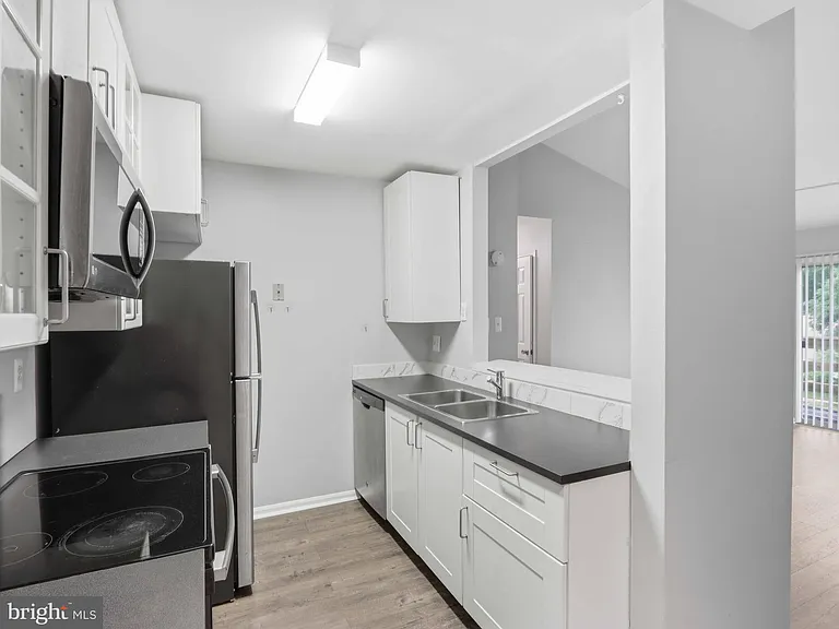 11510 Little Patuxent Pkwy #407 — Photo 11