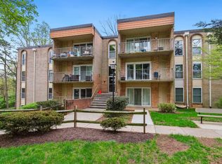 11909 Parklawn Dr APT T2, Rockville, MD 20852