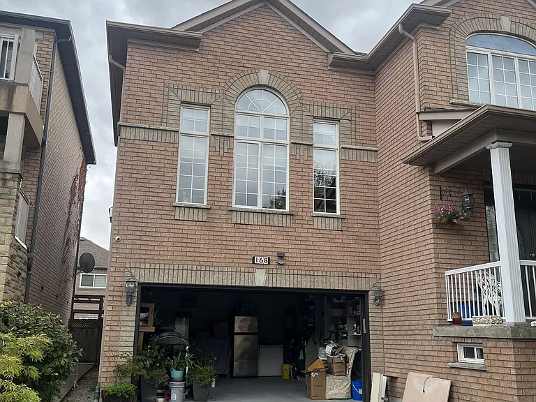 168 Sail Cres — Photo 33