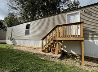 1040 Harding Blvd #8, Cotter, AR 72626