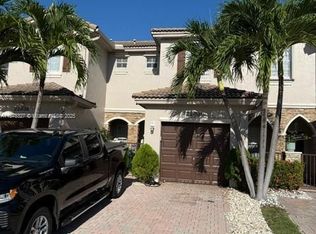 22030 SW 93rd Pl, Cutler Bay, FL 33190