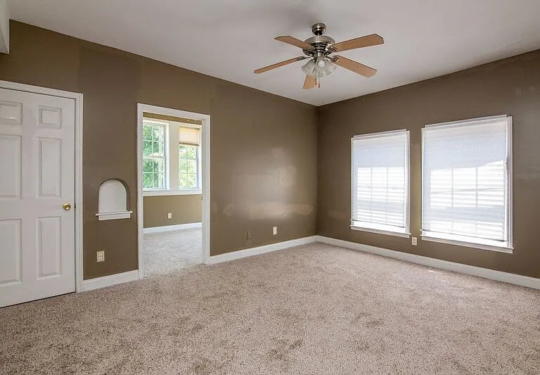 1720 Cullman Ave #2 — Photo 1