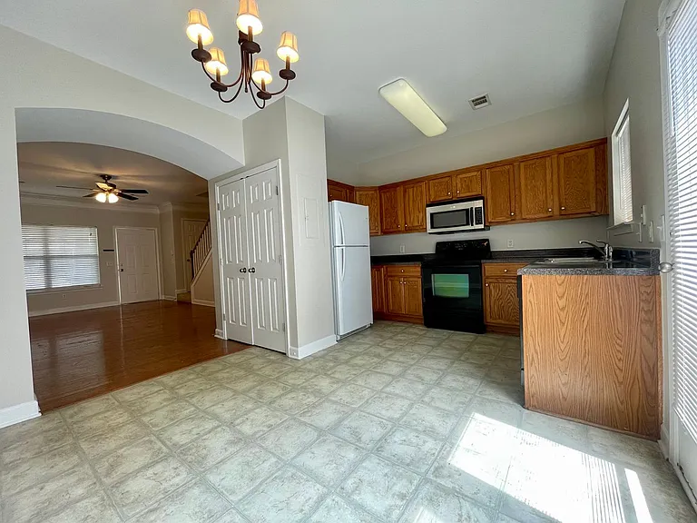 3535 Bell Rd #703 — Photo 10