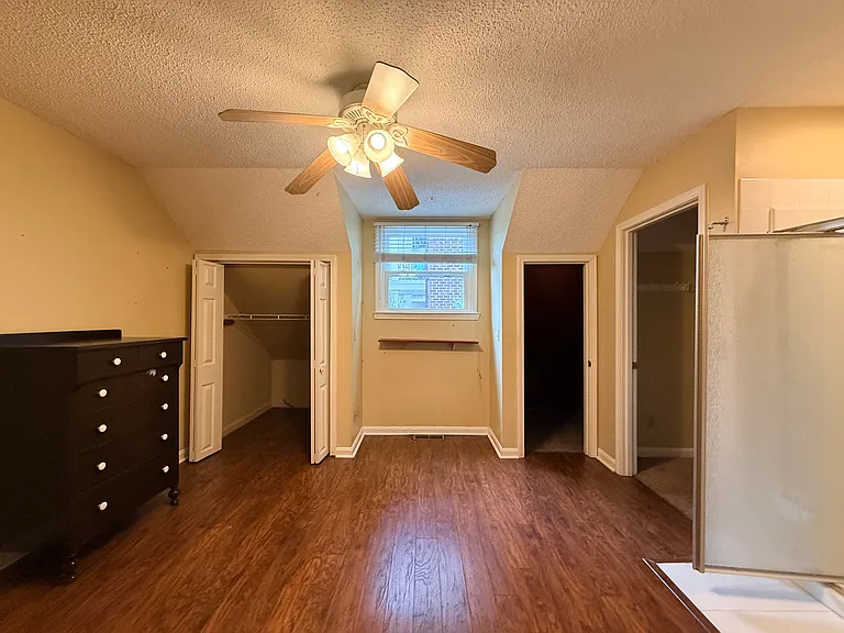 1819 Wedgewood Ave — Photo 9
