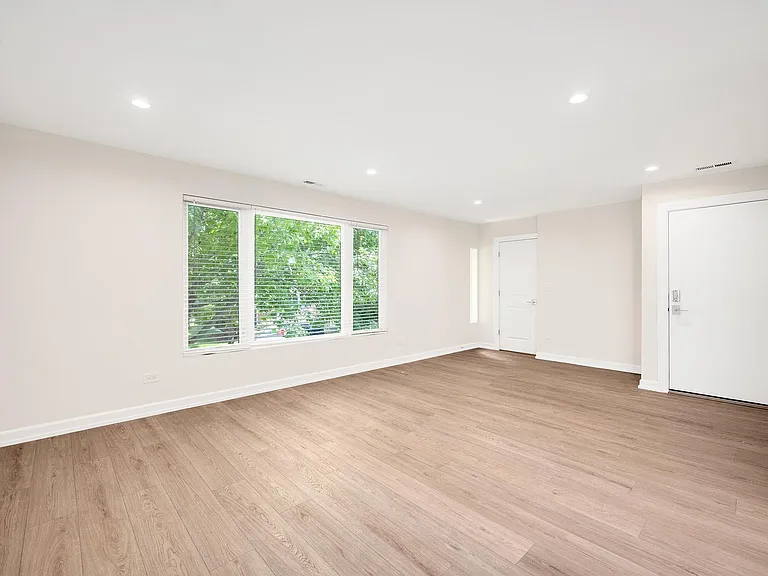 511 Forest Ave #2 — Photo 6