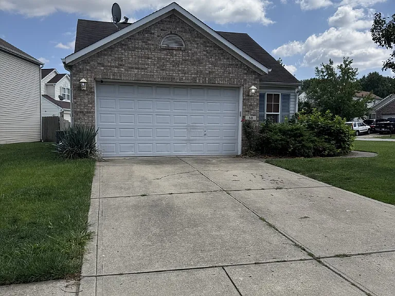 113 Gazebo Dr — Photo 1