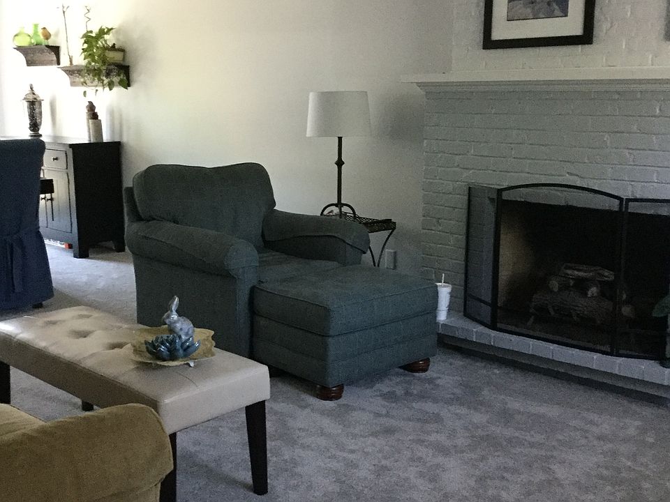 2nd image of 8507 Greenbrier Dr