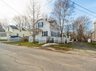 39 Syndicate St, Newport, NH 03773
