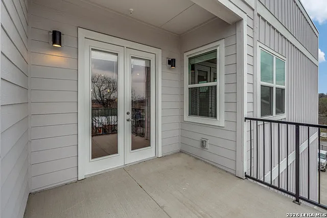 330 E Carson St #2301 — Photo 18