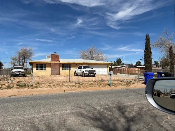 21898 Arapahoe Ave, Apple Valley, CA 92307