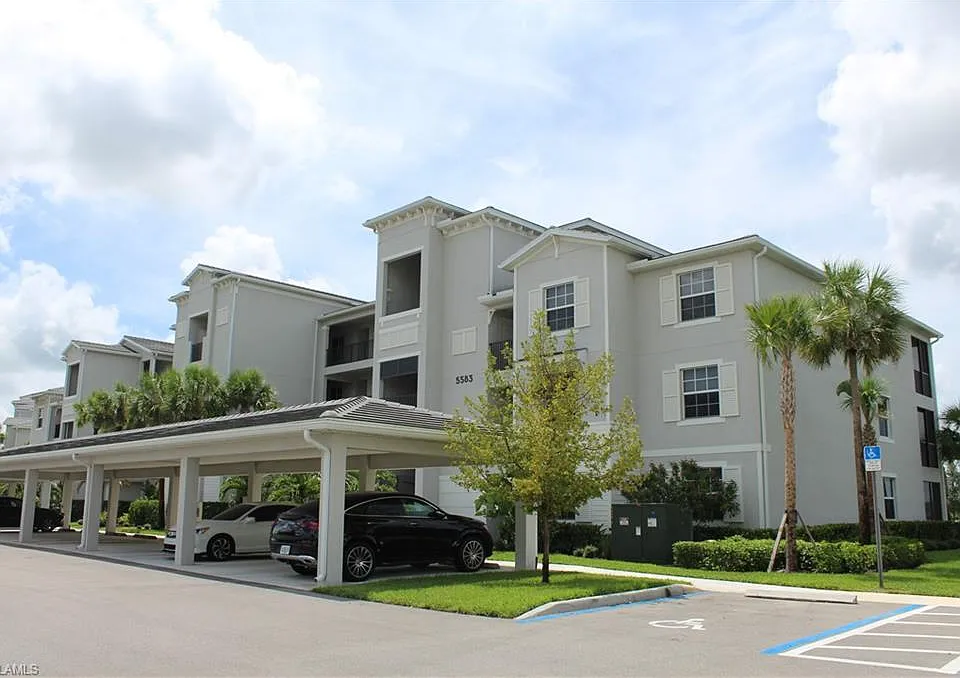 5583 Double Eagle Cir #4128