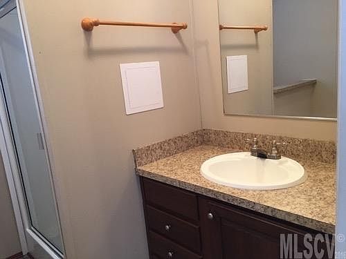 2nd image of 4211 Peachtree Ln