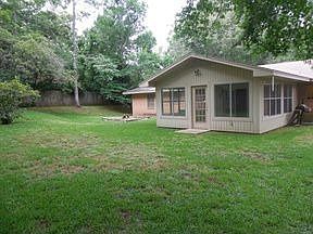 3rd image of 2310 Dwain Dr