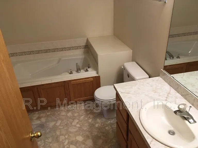 400 Pendryn Hill Curv — Photo 11