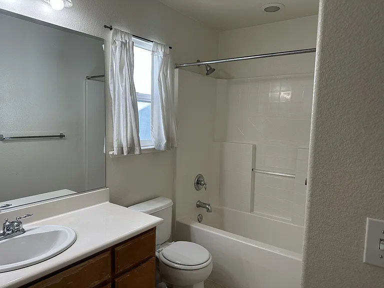 2065 McKenzie Pl — Photo 14
