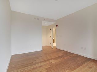 2 Shore Ln APT 302, Jersey City, NJ 07310