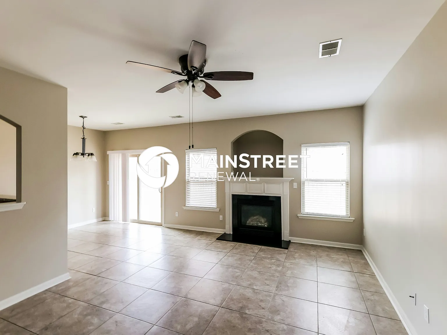 12827 Olmsted Circle — Photo 4