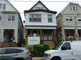 125 W 6th St #1, Bayonne, NJ 07002