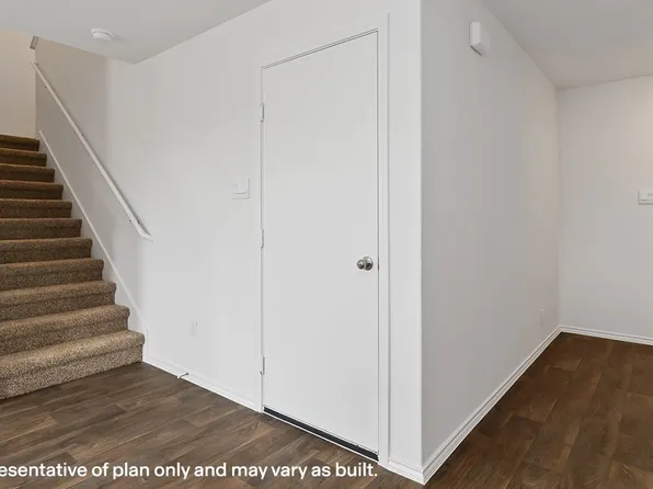 1921 Glory Dr, Bonham, TX 75418