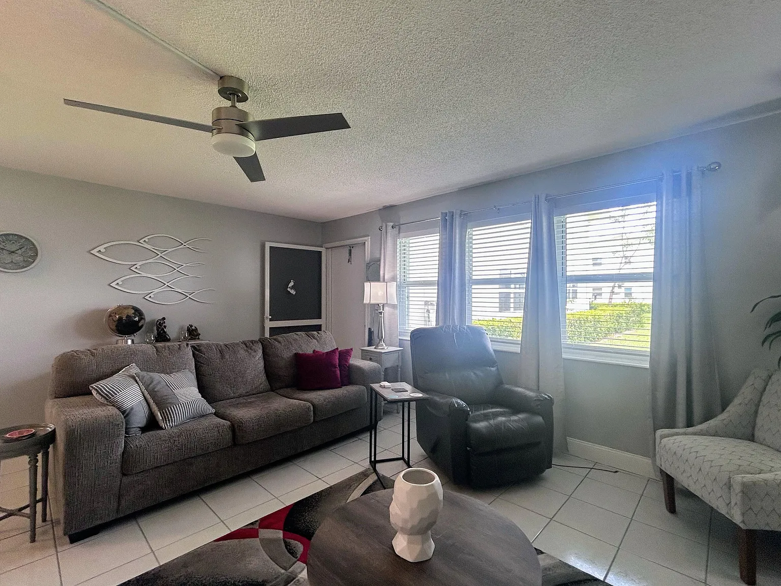 1 bed, 1.5 bath, 646 sqft, $1,600 — Photo 4