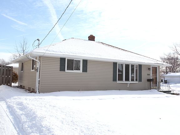 2nd image of 209 Lynne Dr