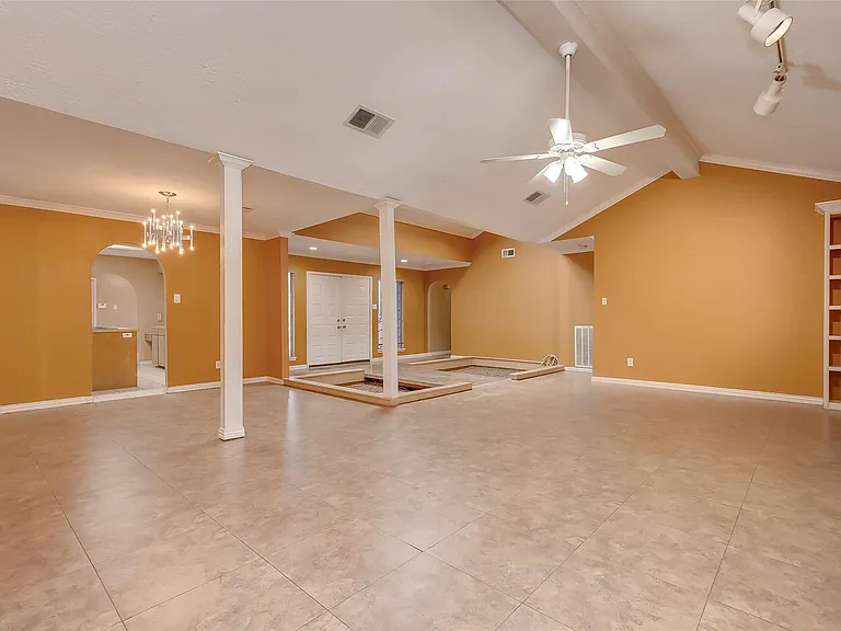 6030 Gallant Forest Dr — Photo 12