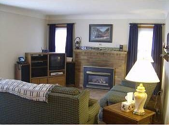 3rd image of 3633 Quail Ave N
