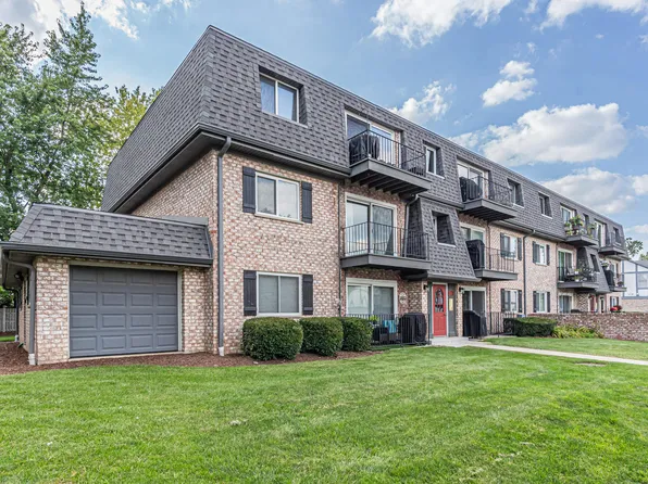 900 S Plum Grove Rd APT 216, Palatine, IL 60067