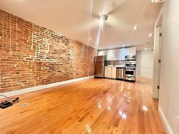 3rd image of 479 Classon Ave #1A