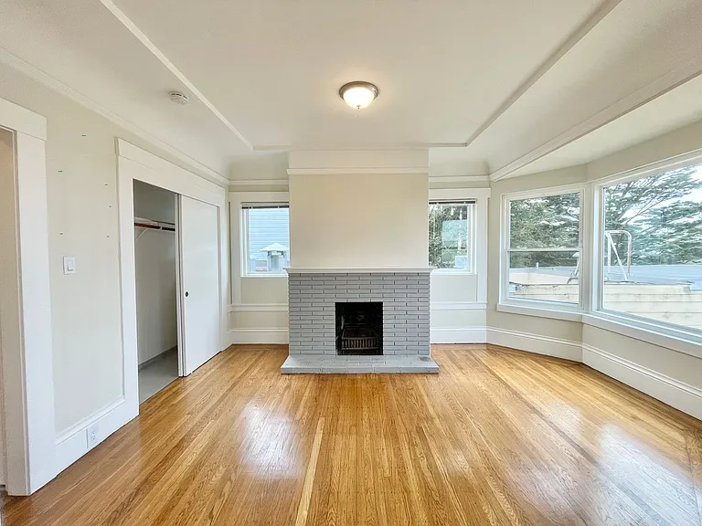 310 Parnassus Ave #303 — Photo 1