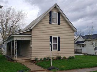 541 N East St, Winchester, IN 47394