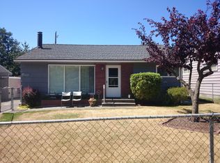 9235 30th Ave SW, Seattle, WA 98126