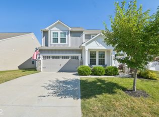 6818 Park Grove Blvd, Whitestown, IN