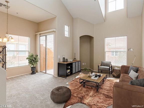 5th image of 3975 N Hualapai Way Unit 256