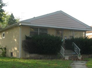 2412 Hainsworth Ave, North Riverside, IL 60546