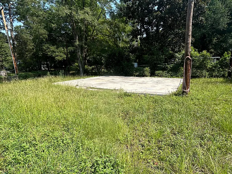 2915 Oakview Rd — Photo 7