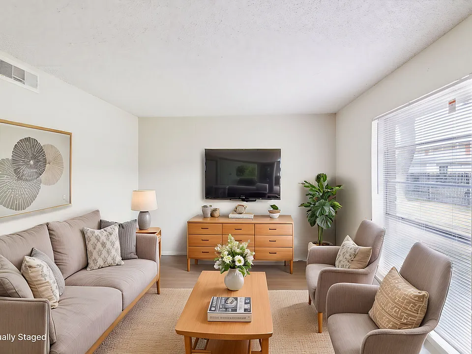 Bear Creek Apartments