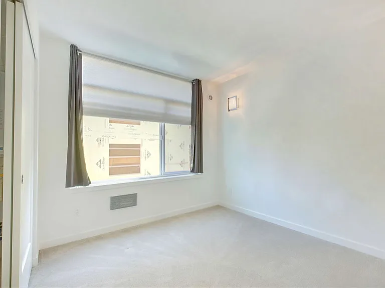 114 20th Ave #B — Photo 11