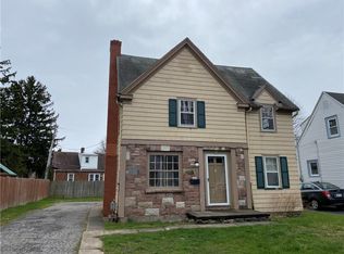25 Burling Rd, Rochester, NY 14616