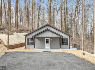 75 Cherry Rd, Airville, PA 17302