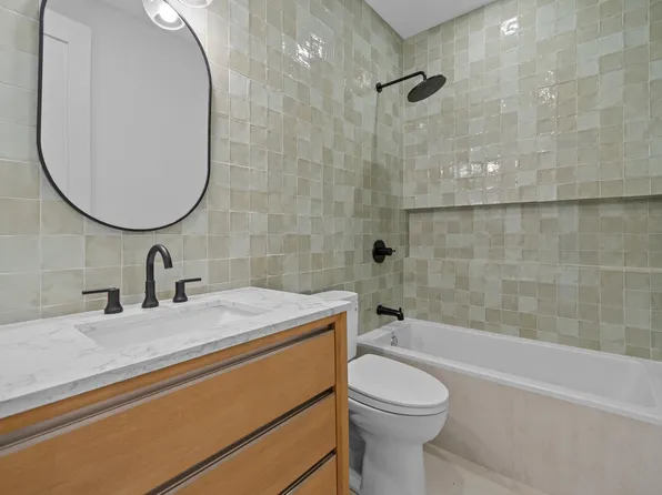 2729 Bedford Avenue image 28 of 33