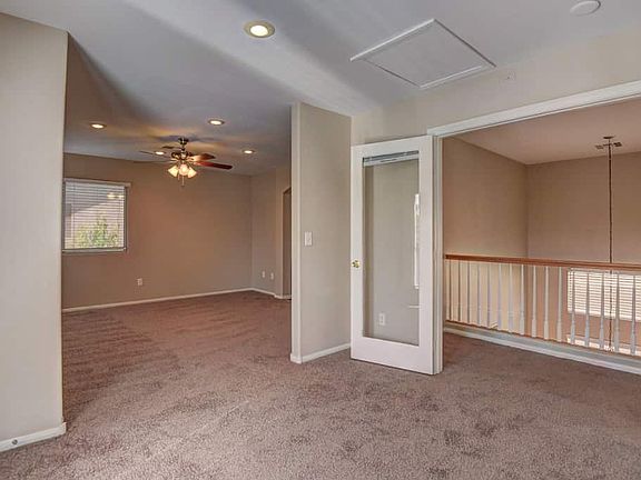 5th image of 805 Bow Creek Ln