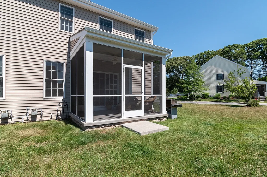 3 bed, 2.5 bath, 1900 sqft, $3,000 — Photo 4