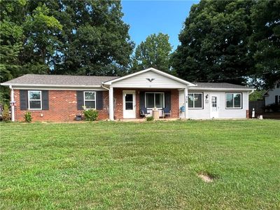 508 Merriweather Dr, King, NC, 27021