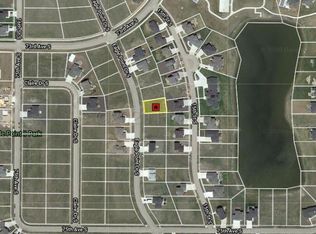 7376 Eagle Pointe Dr S, Fargo, ND 58104