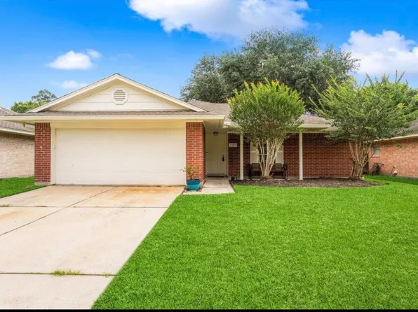 2307 Old Oak Ln, Kingwood, TX 77339