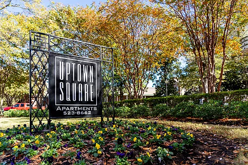 Uptown Square Photo 1
