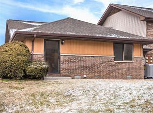 616 Johnson Hill Rd APT B, Collinsville, IL 62234