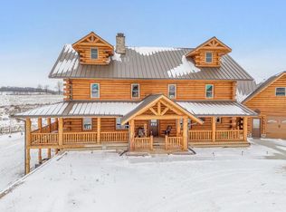 S6755 County Road G, Hillpoint, WI 53937